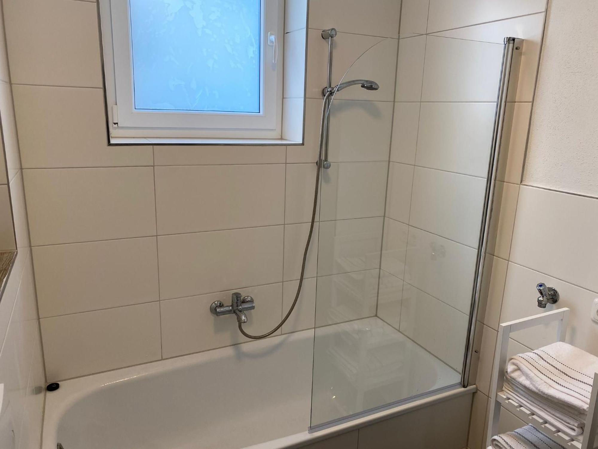 Nes 1 - Naehe Freiheitshalle Hof Hof  Exteriör bild